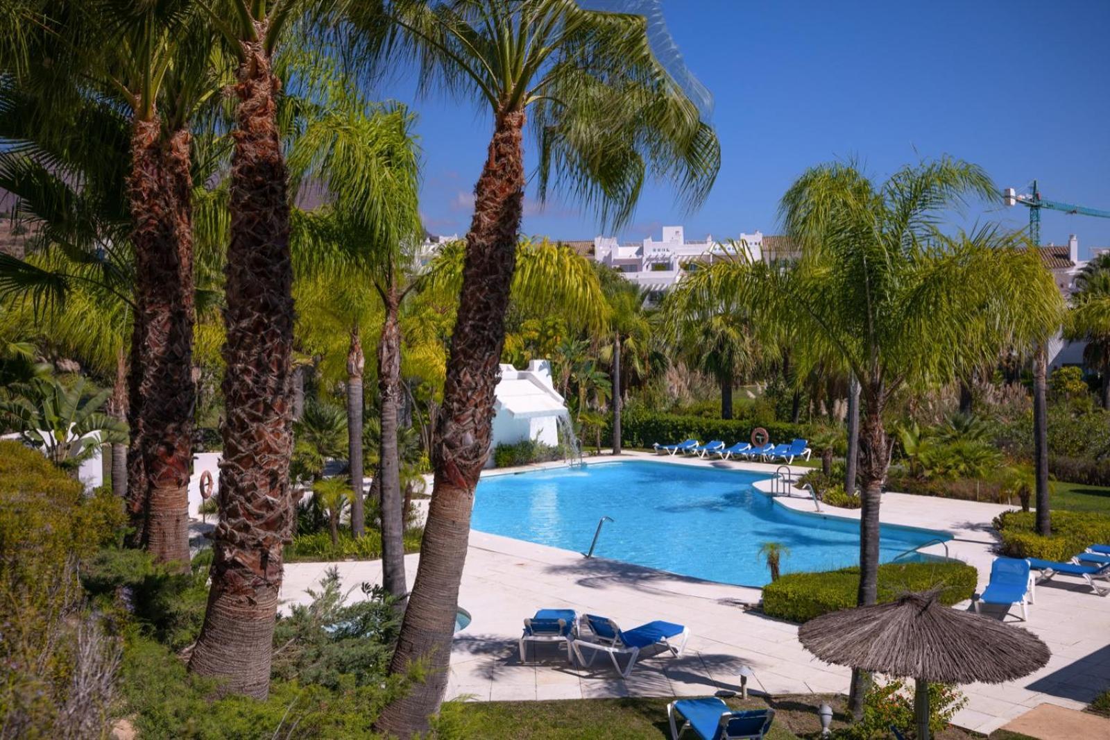 شقة Alcazaba Lagoon Estepona Golf المظهر الخارجي الصورة