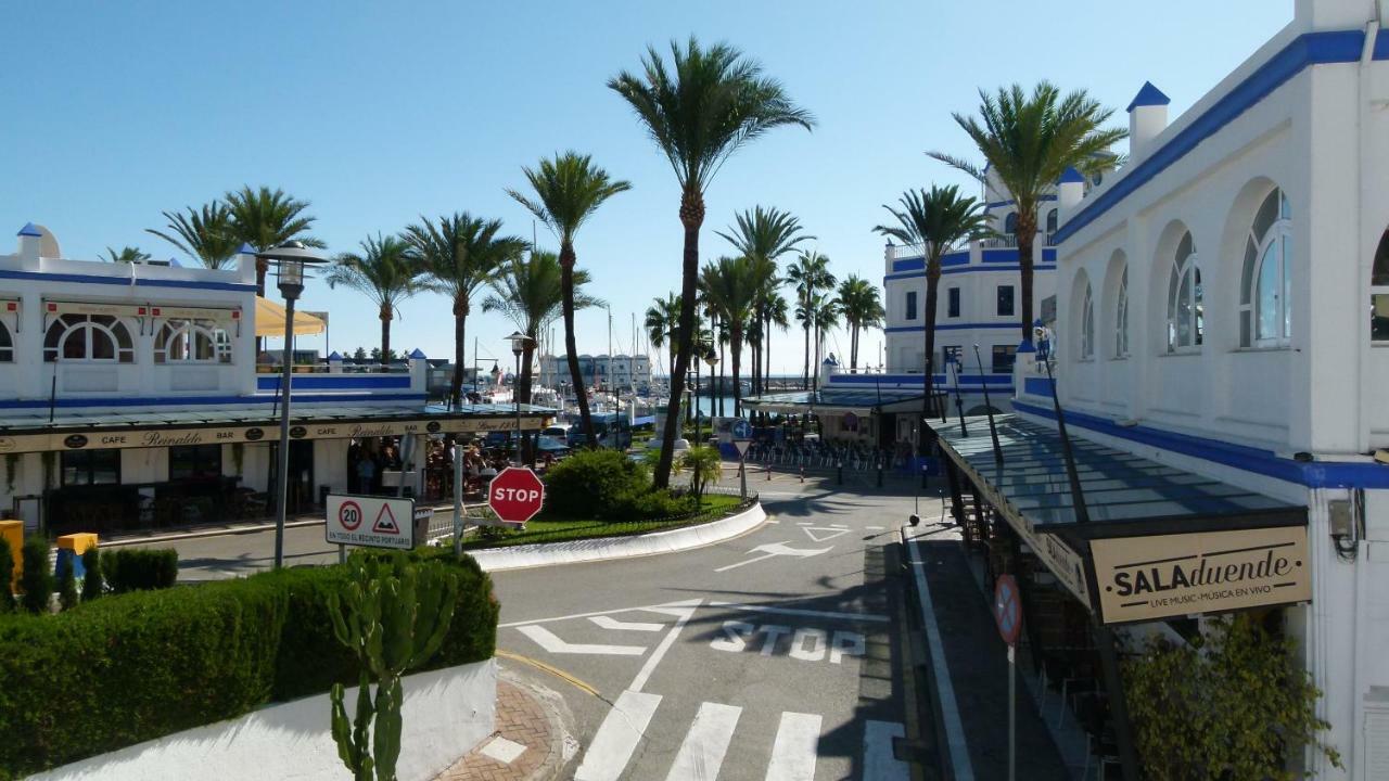 شقة Alcazaba Lagoon Estepona Golf المظهر الخارجي الصورة