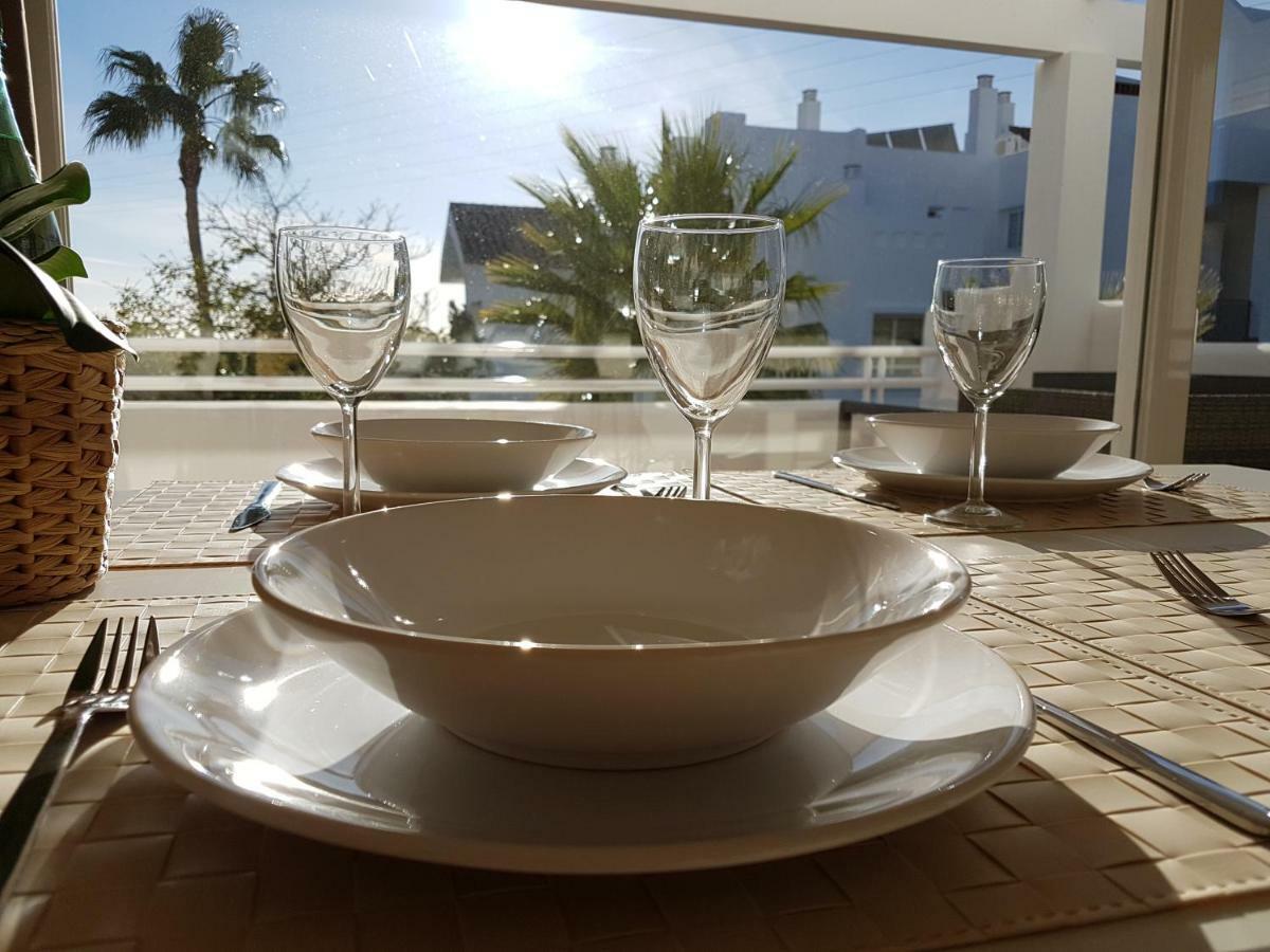 شقة Alcazaba Lagoon Estepona Golf المظهر الخارجي الصورة